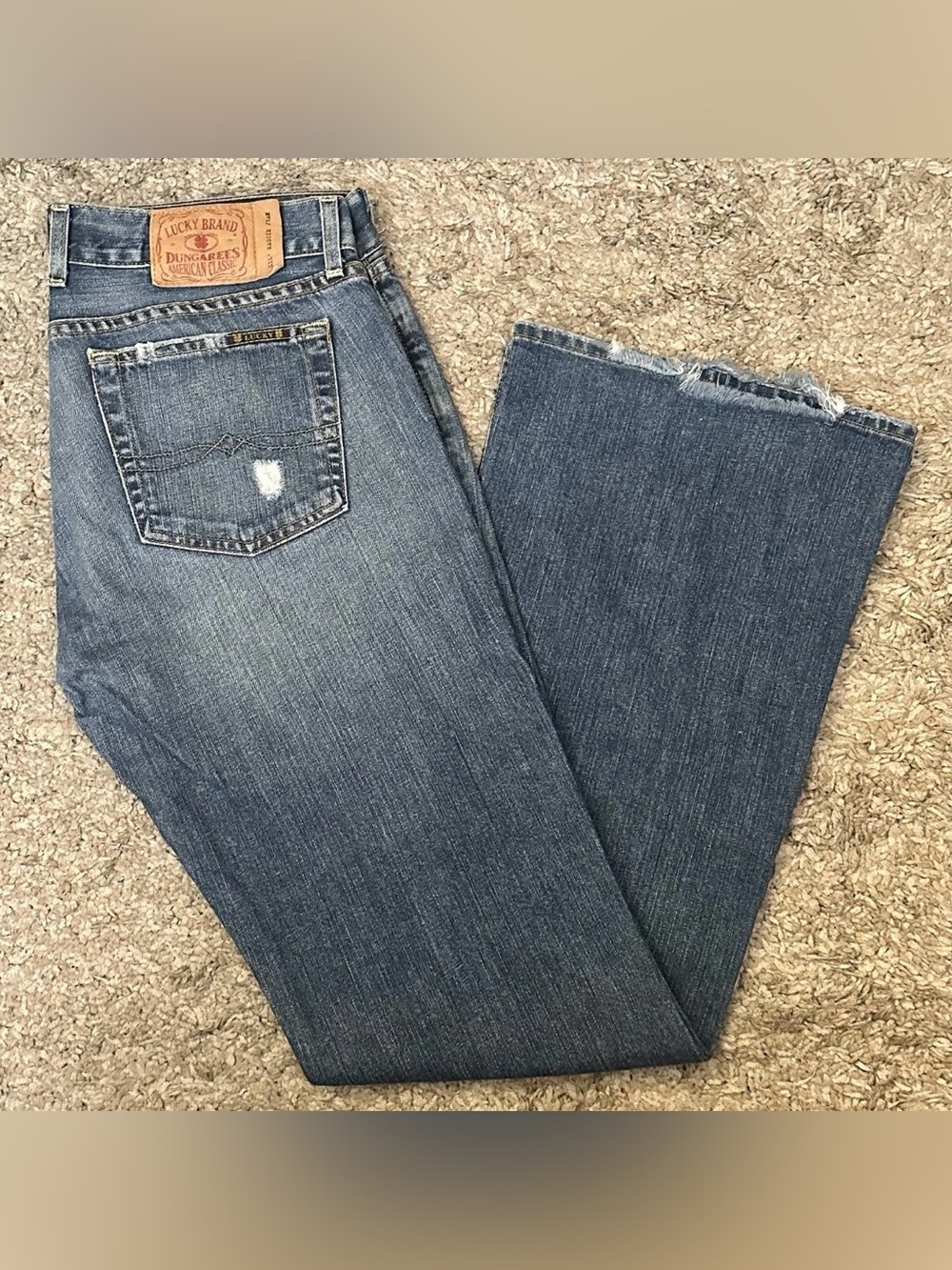 Lucky Brand Women’s Sz 10/30 Blue Distressed Classic Fit Bootcut Denim Jeans USA